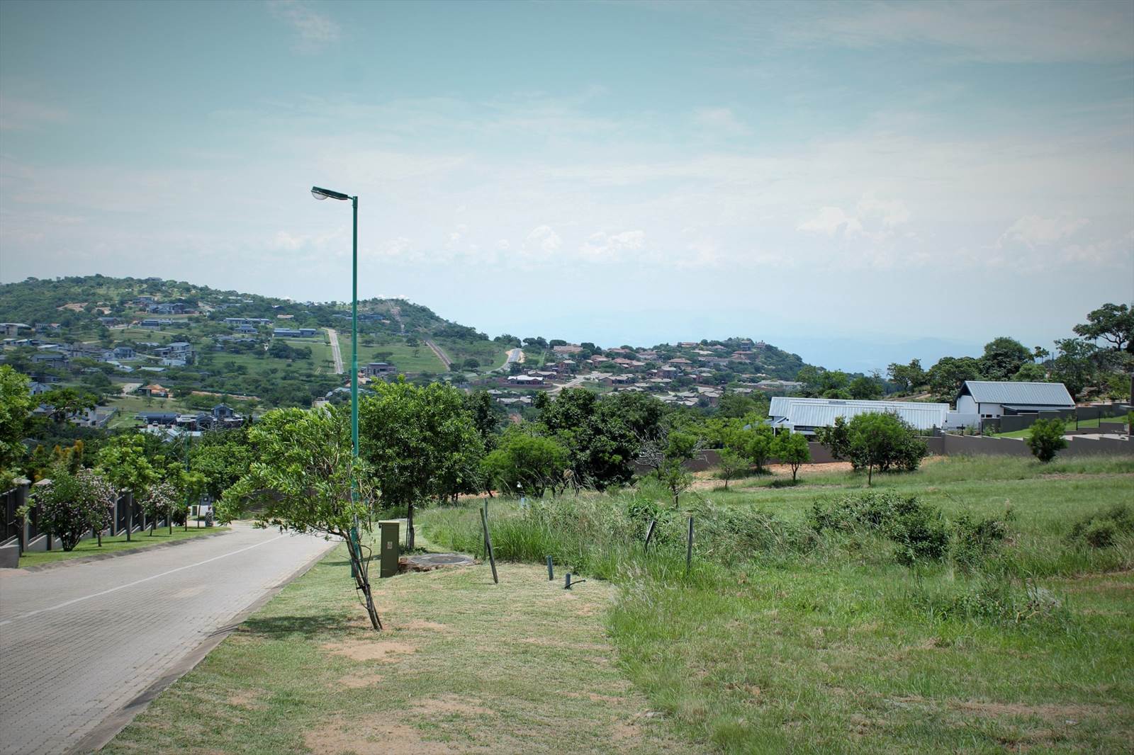 2558 m² Land available in Sonheuwel photo number 3