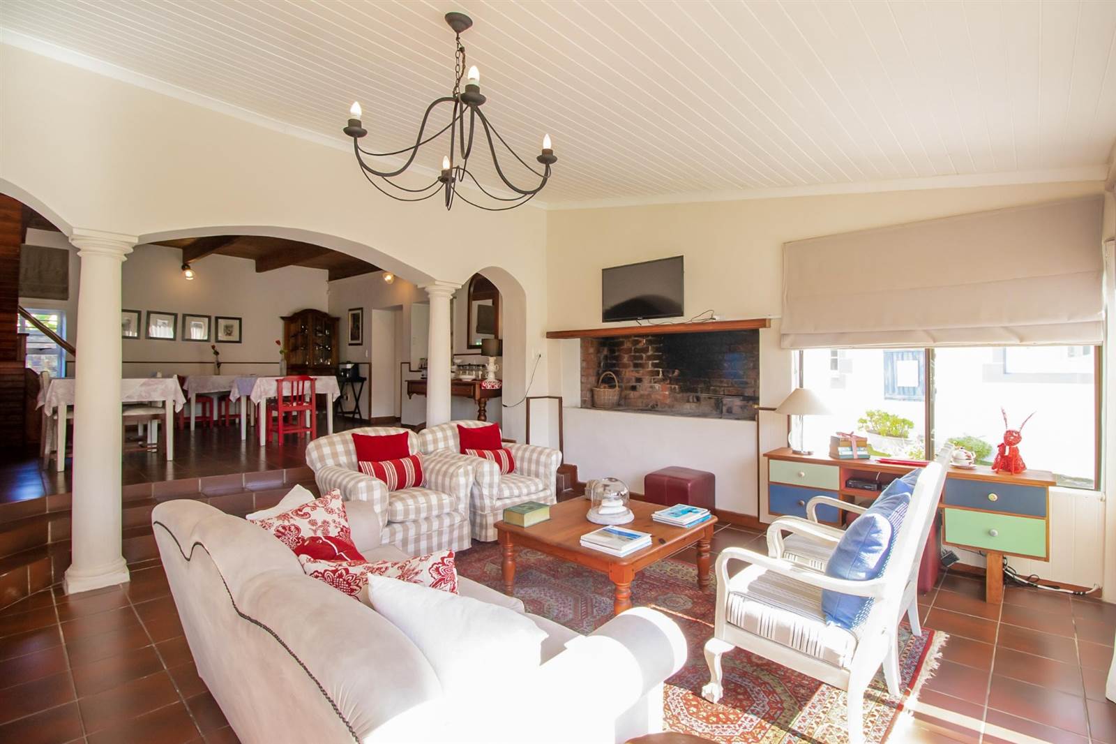 7 Bed House in Bredasdorp photo number 3