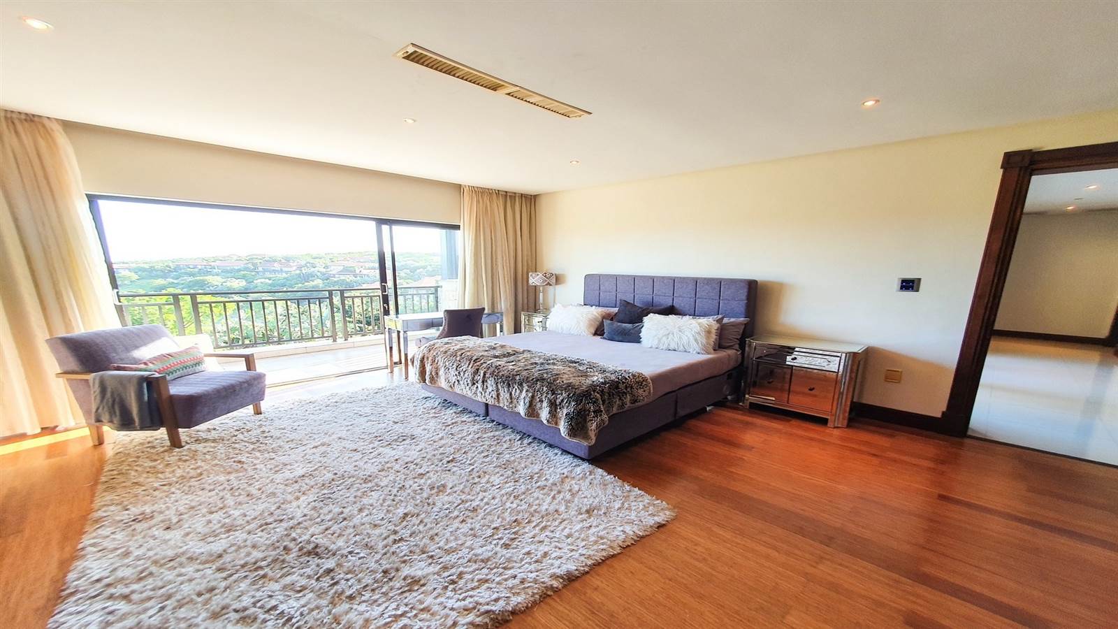 4 Bed House in Zimbali Estate photo number 11