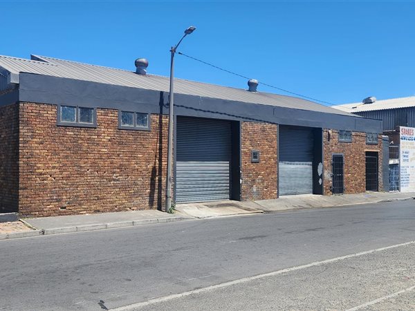 2 601 m² Industrial space 2 601 m² Industrial space
