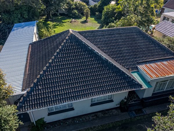 3 Bedroom House 3 Bedroom House