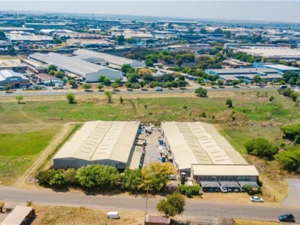 4 280  m² Industrial space