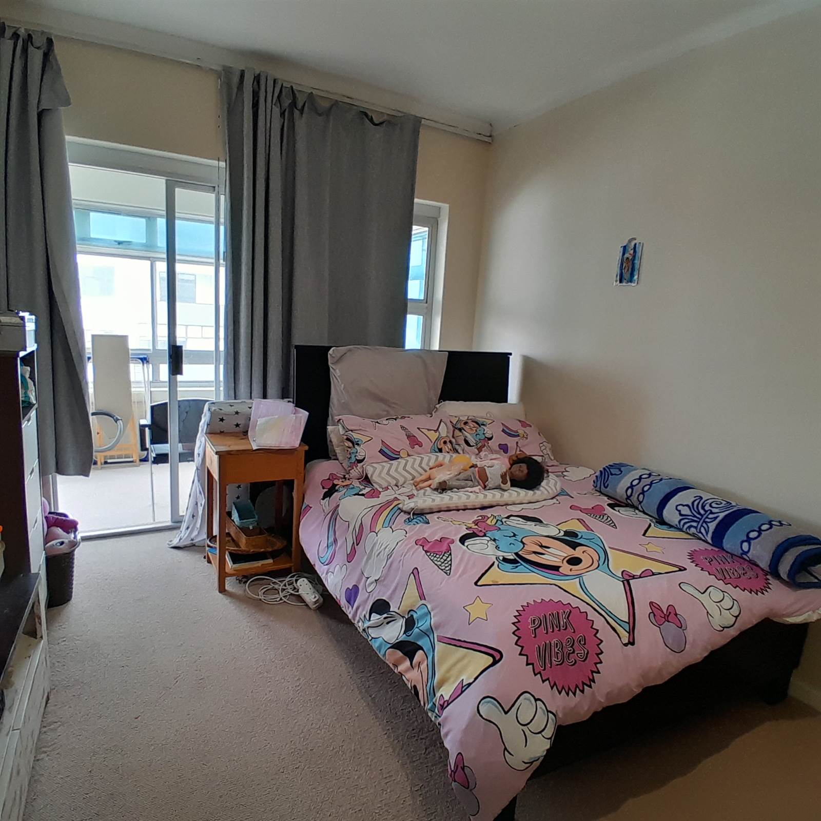 2 Bed Flat in Sea Point photo number 20