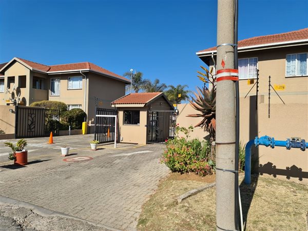 2 Bedroom Apartment 2 Bedroom Apartment