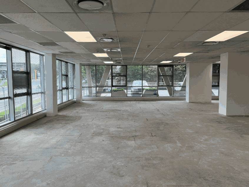 645  m² Office Space in Fourways photo number 10