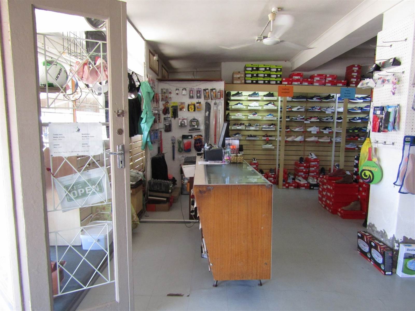 240  m² Retail Space in Humansdorp photo number 3