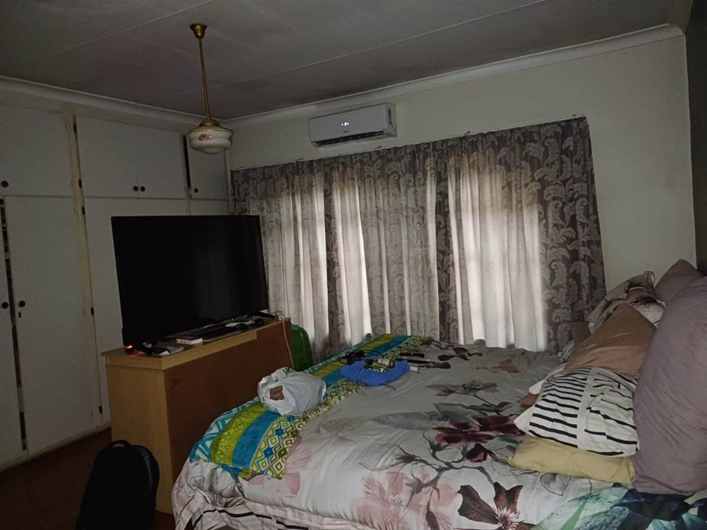4 Bed House in Benoni CBD photo number 26