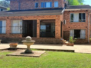 4 Bed House in Panorama