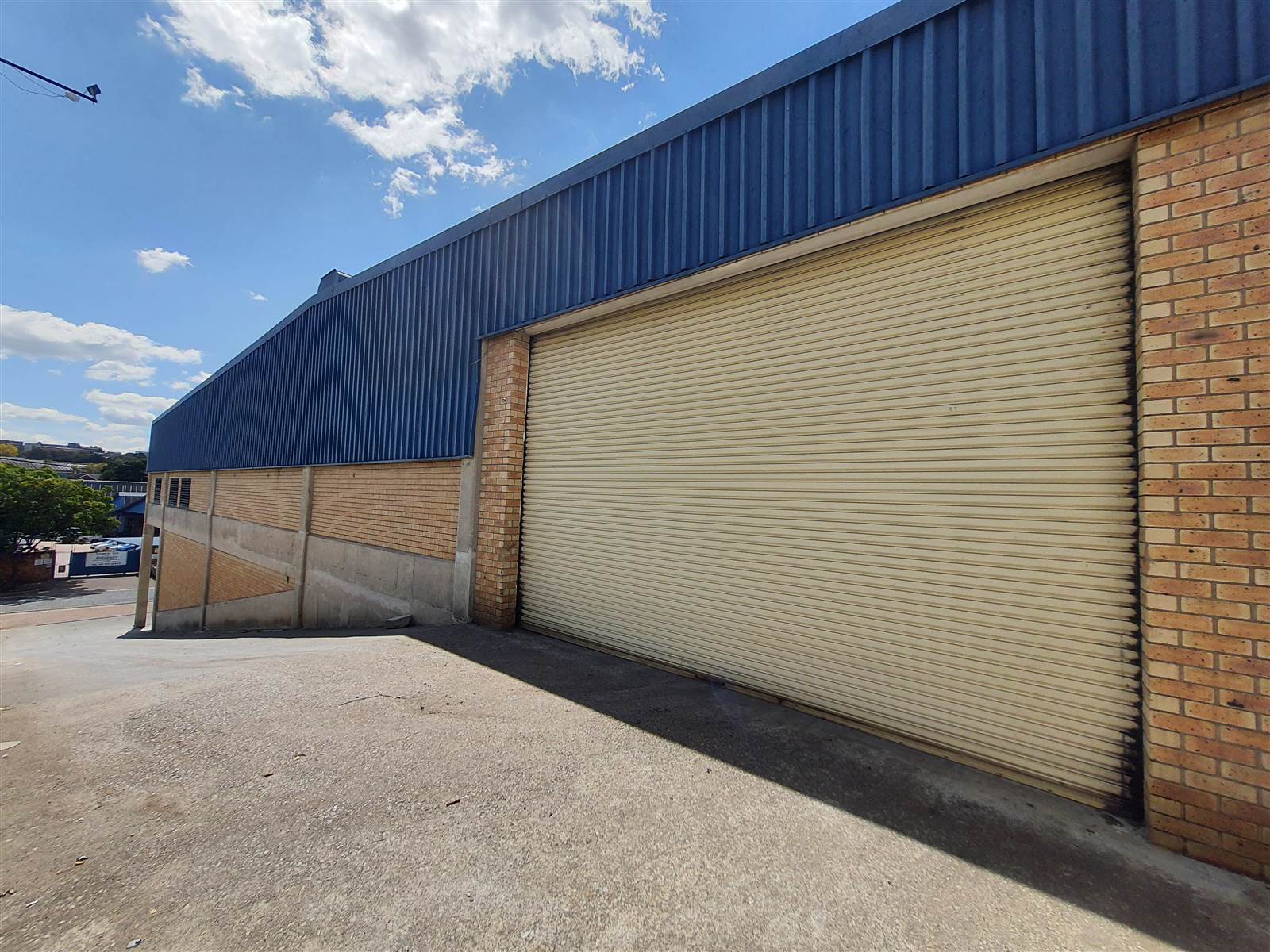 6000  m² Industrial space in Benrose photo number 15
