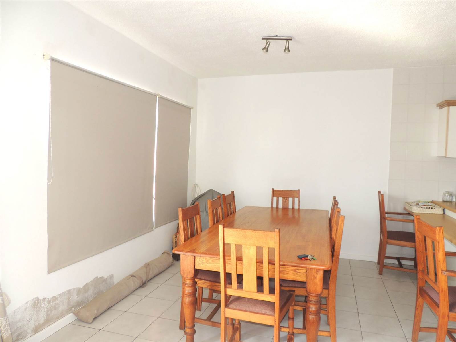 3 Bed Apartment in Winklespruit photo number 12