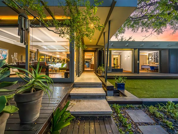 5 Bedroom House