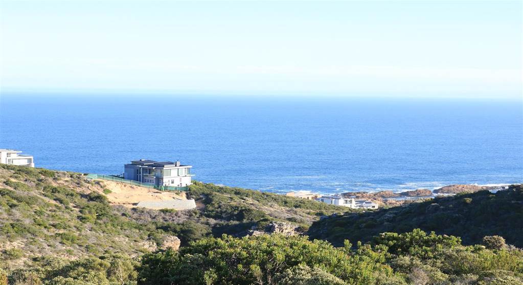 800 m² Land available in Pinnacle Point Golf Estate photo number 1