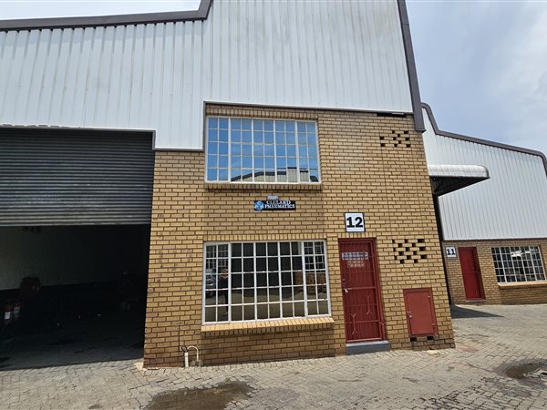 170  m² Industrial space