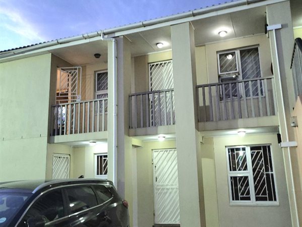 3 Bed Apartment in Blue Downs