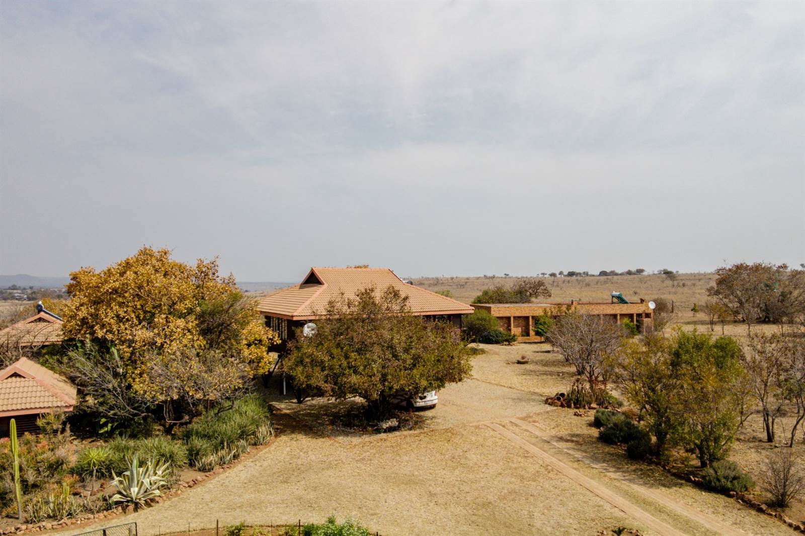 21 ha Farm in Dinokeng photo number 1