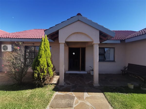 5 Bed House in Kimberley