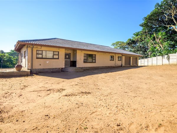 6 Bedroom House