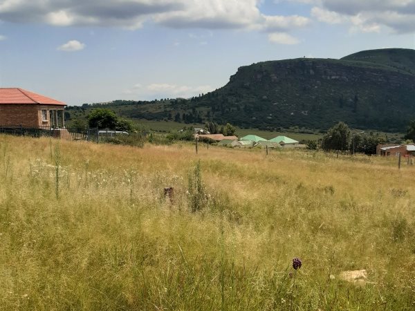 1878 m² Land available in Fouriesburg