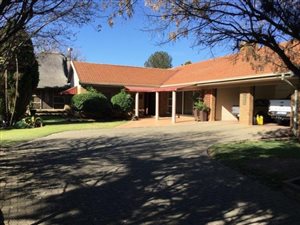 2 ha Farm in Glendonald AH