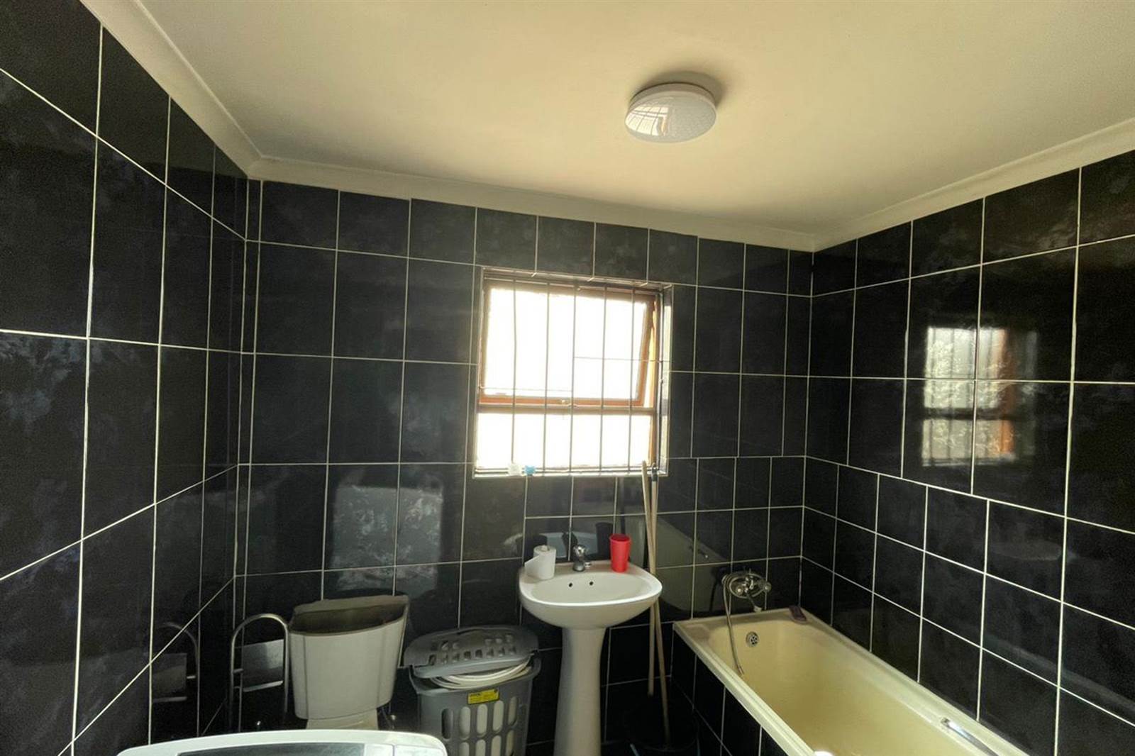 2 Bed House in Milnerton photo number 15