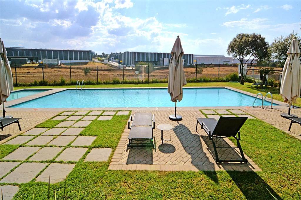3 Bed Apartment in Modderfontein photo number 21