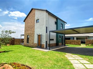 3 Bed House in Kya Sands