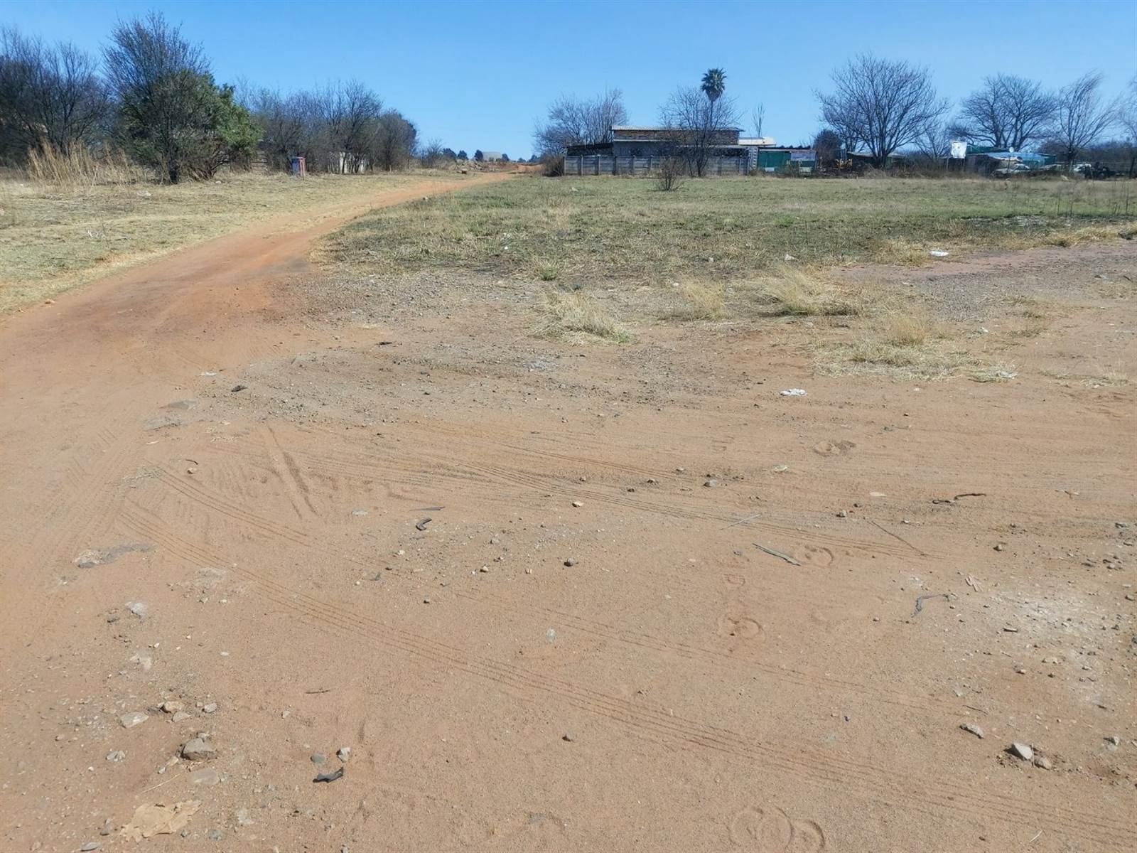 3898 m² Land available in Stilfontein photo number 5