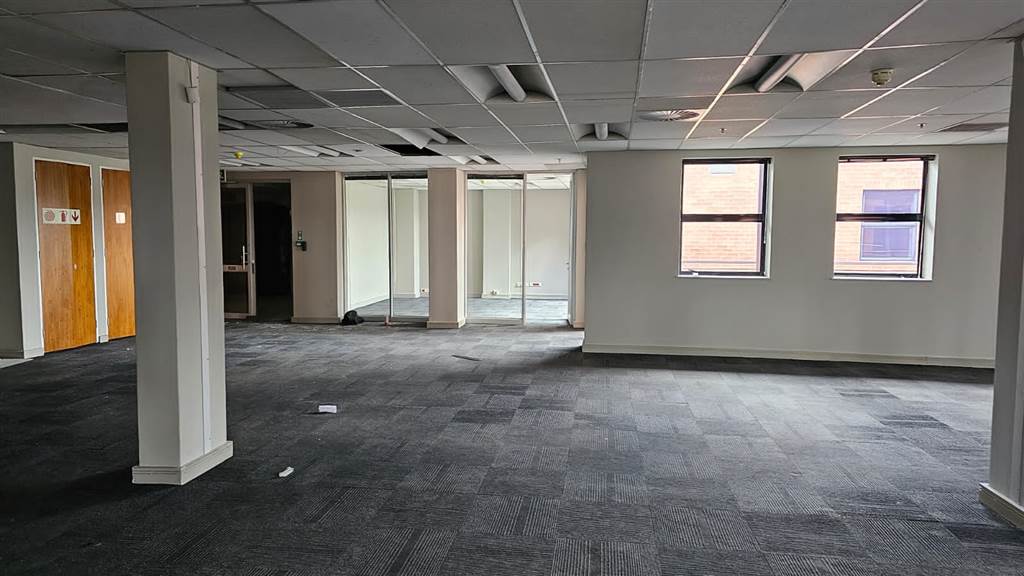 309  m² Office Space in Waverley photo number 3