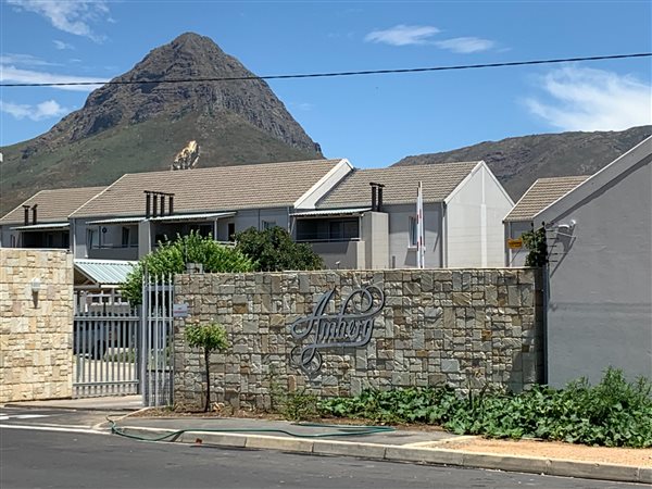 1 Bed Apartment in Paarl Central East