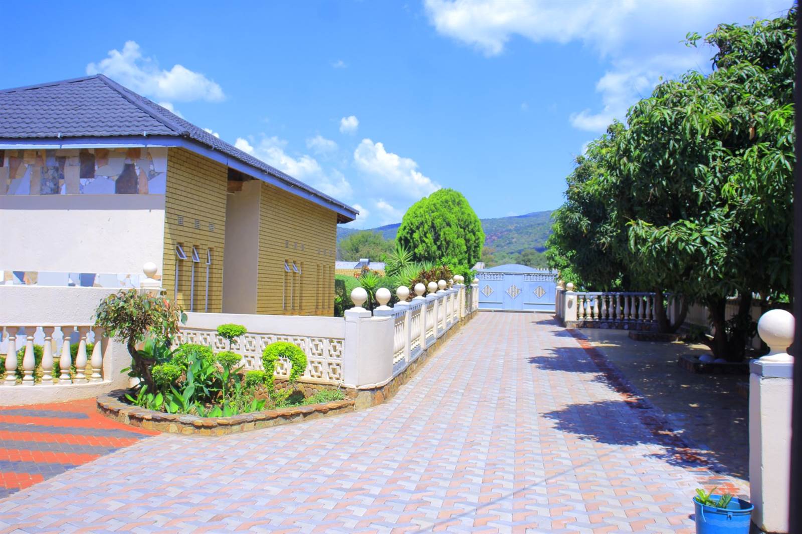 7 Bed House in Makhado (Louis Trichardt) photo number 24