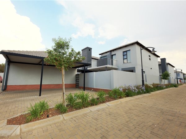 3 Bed Townhouse