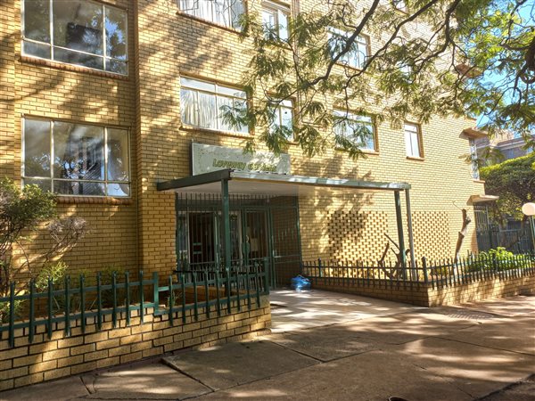 3 Bedroom Flat 3 Bedroom Flat