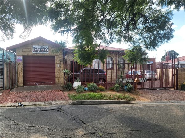 3 Bed House in South Hills