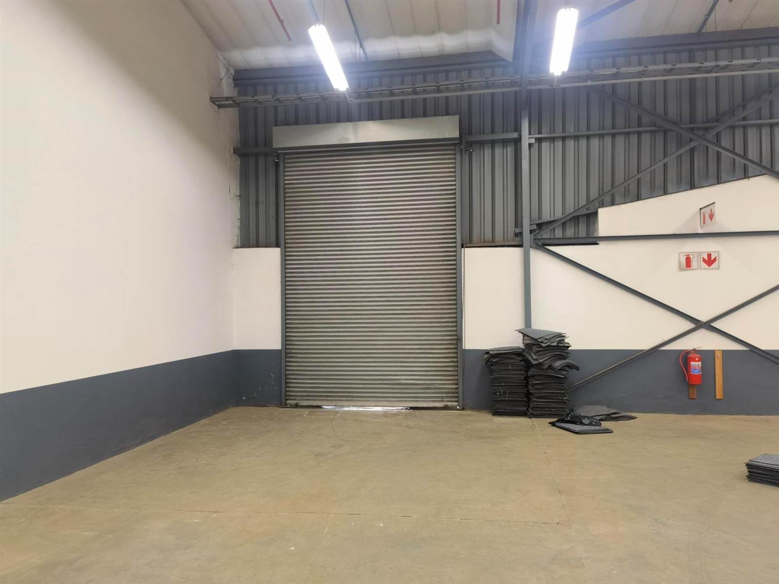 551  m² Industrial space in Silverton photo number 8