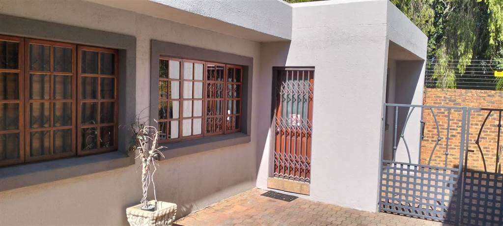 12 Bed House in Raslouw photo number 30