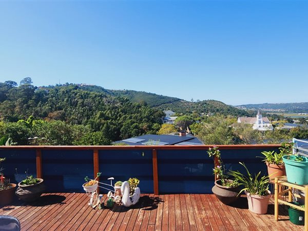 5 Bed Townhouse in Knysna Central