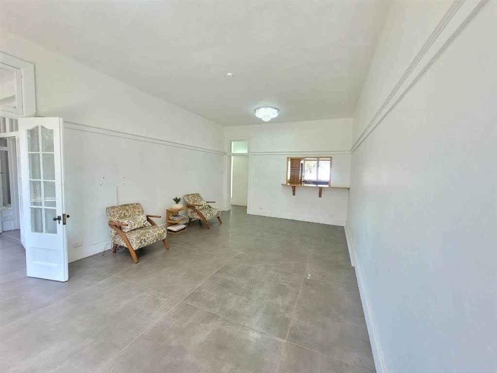 2.5 Bed Apartment in Musgrave photo number 26