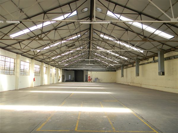 1340  m² Industrial space