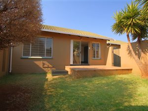 2 Bed Cluster in Sundowner