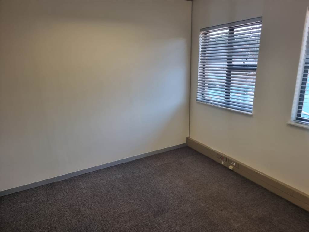 125  m² Commercial space in Northmead photo number 7