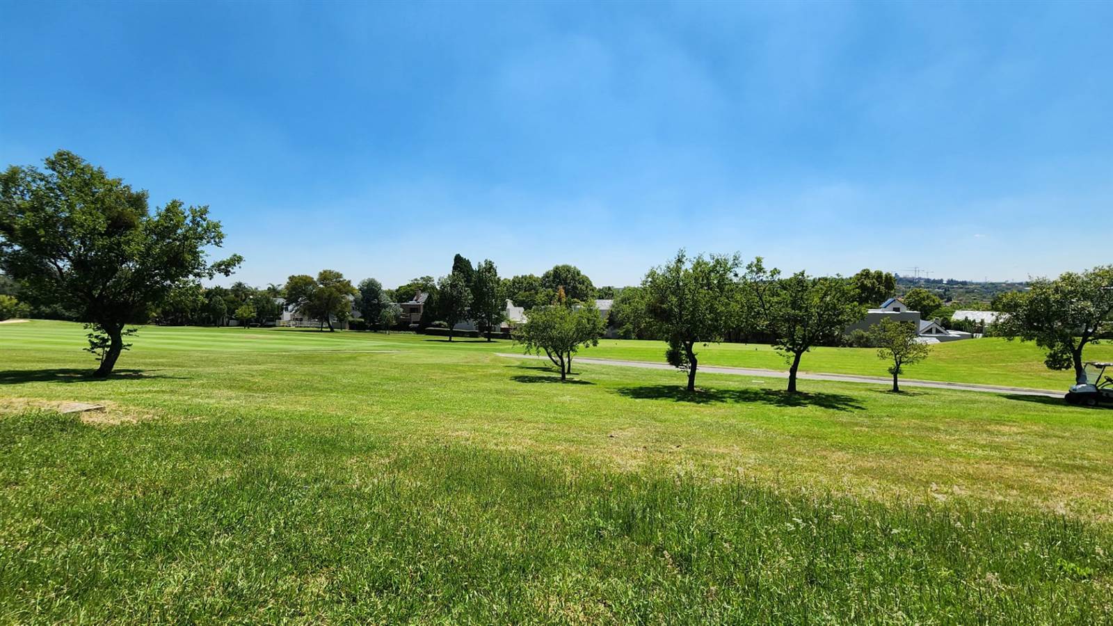 970 m² Land available in Dainfern Golf Estate photo number 1