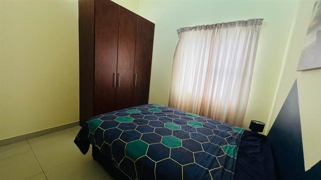 2 Bed Apartment in Mokopane photo number 9