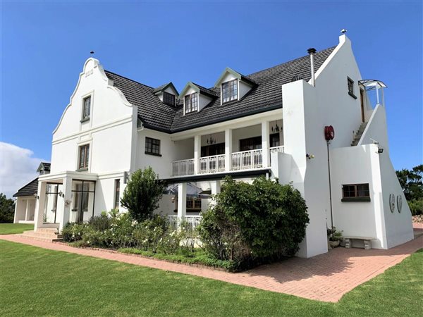 13 Bedroom House 13 Bedroom House