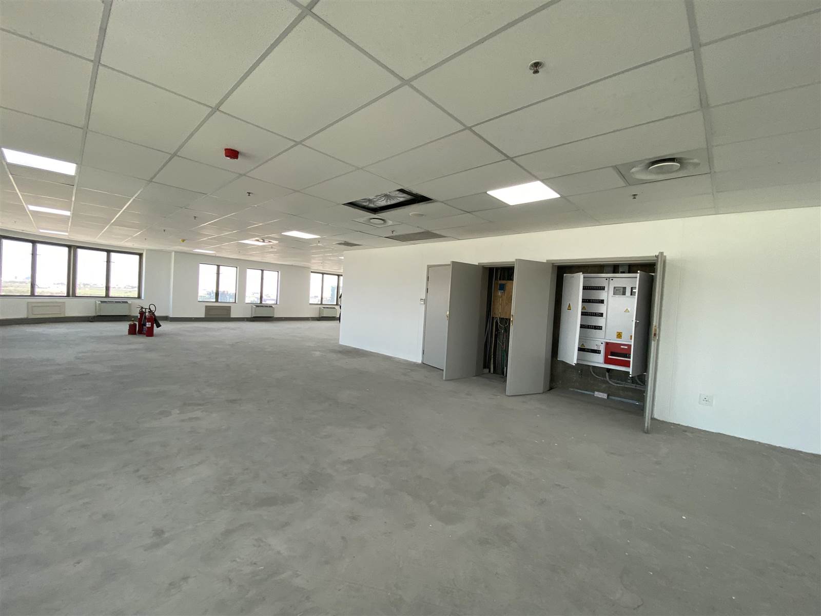 592  m² Commercial space in Century City photo number 11
