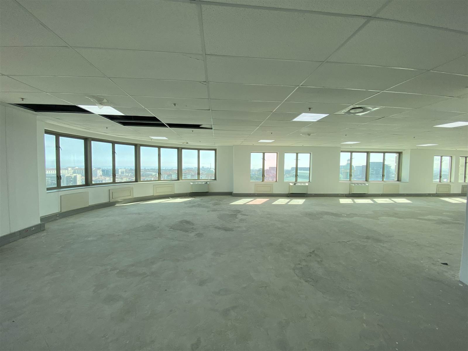 592  m² Commercial space in Century City photo number 5