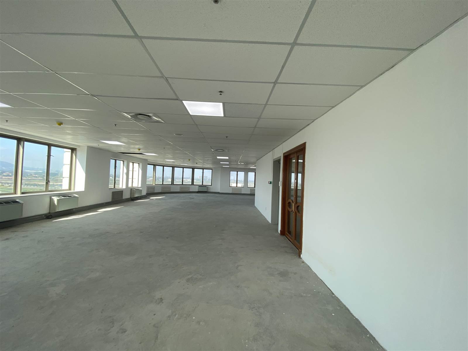 592  m² Commercial space in Century City photo number 8