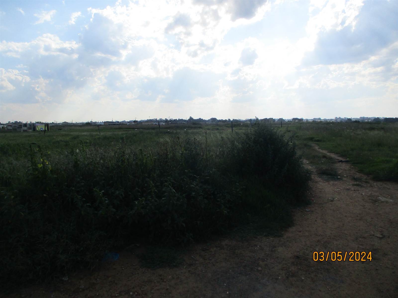 1094 m² Land available in Mayfield photo number 4