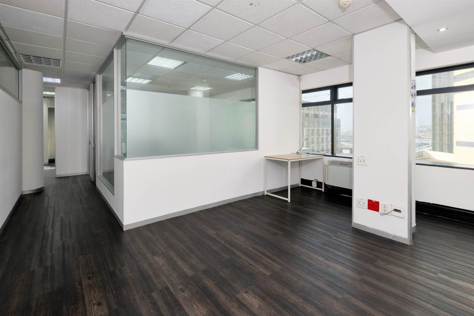820  m² Office Space in Cape Town City Centre photo number 4