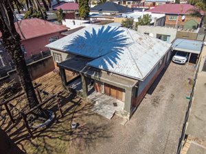 3 Bed House in Rewlatch