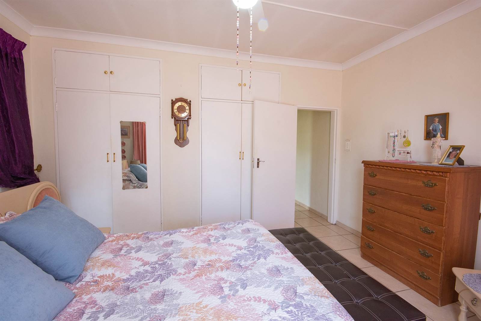 6 Bed House in Rensburg photo number 16